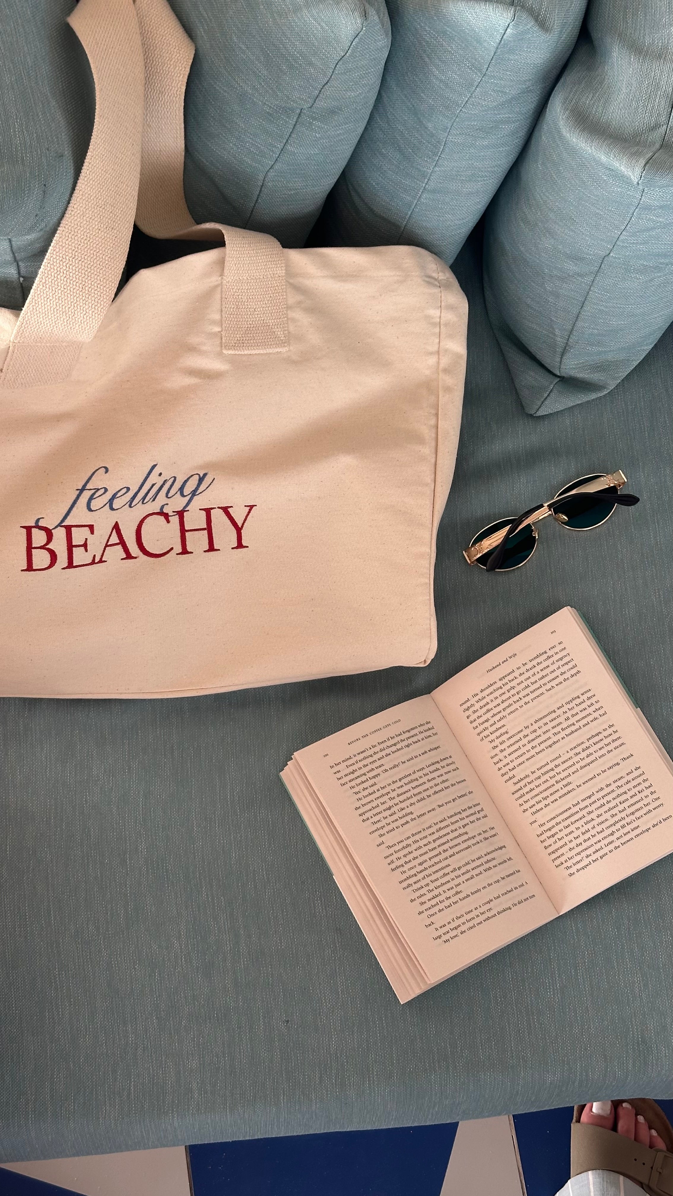 Feeling BEACHY - tote bag