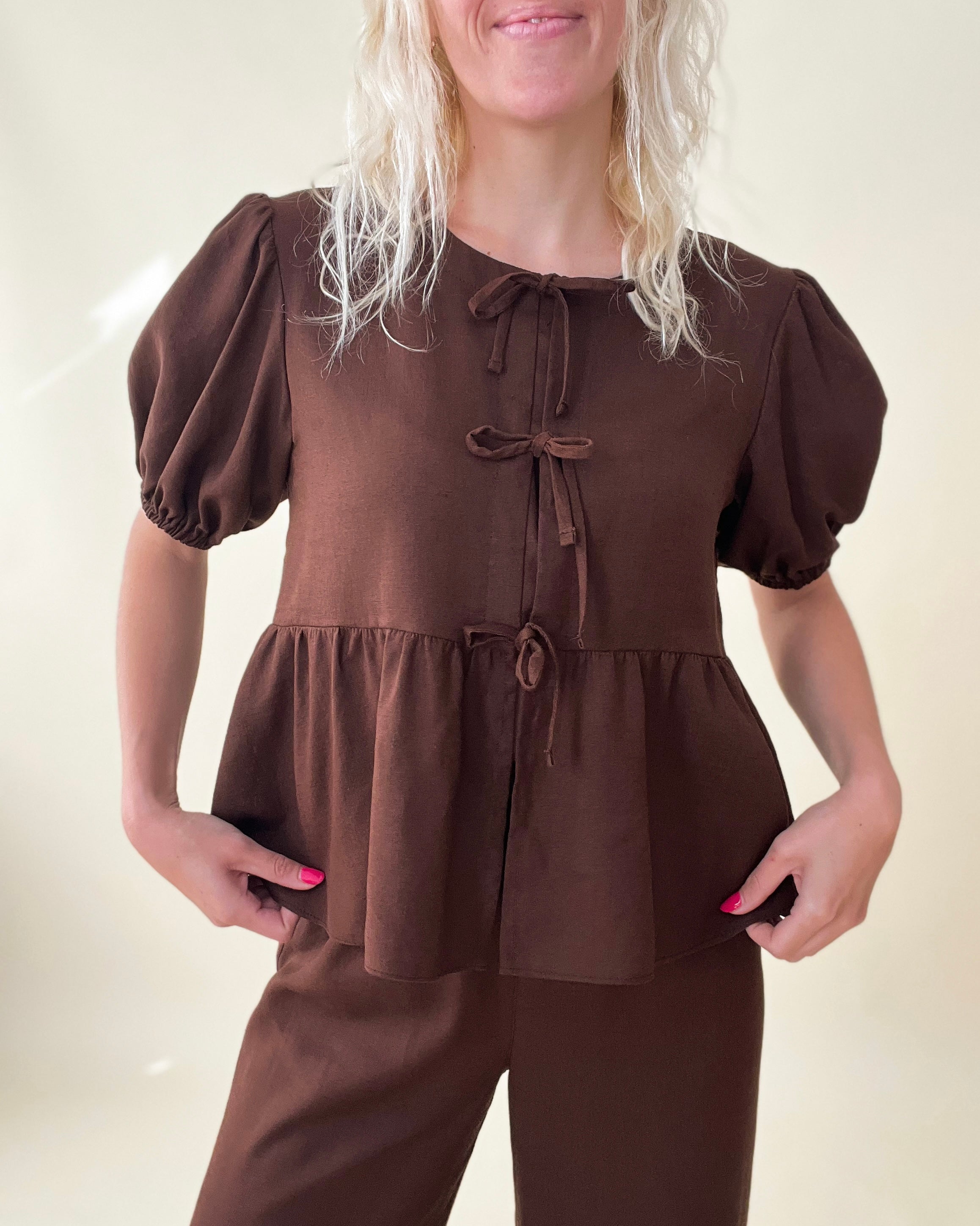 Softly me - viskoza & lan top s pentljicami (chocolate)