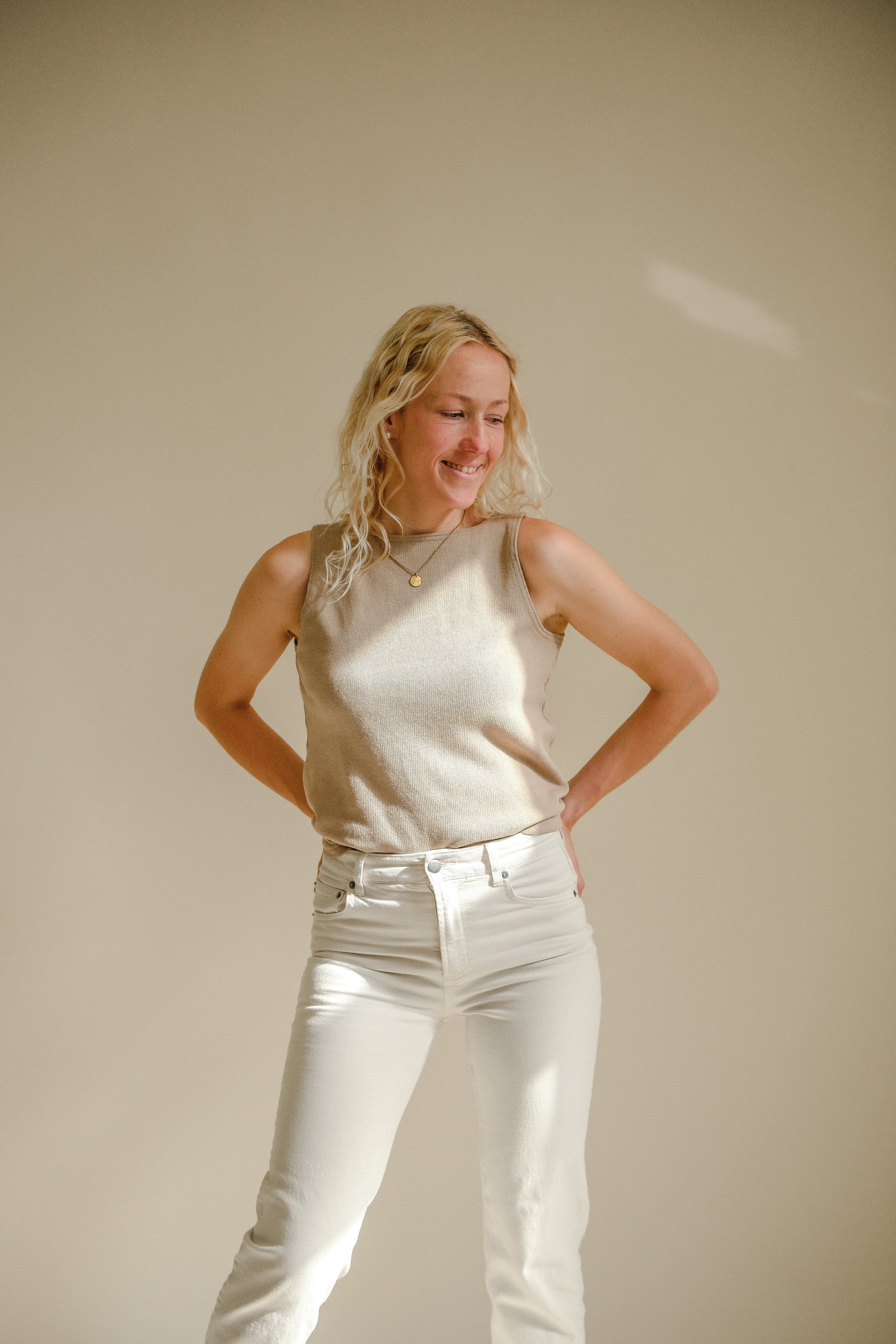 True me - pleteni top taupe