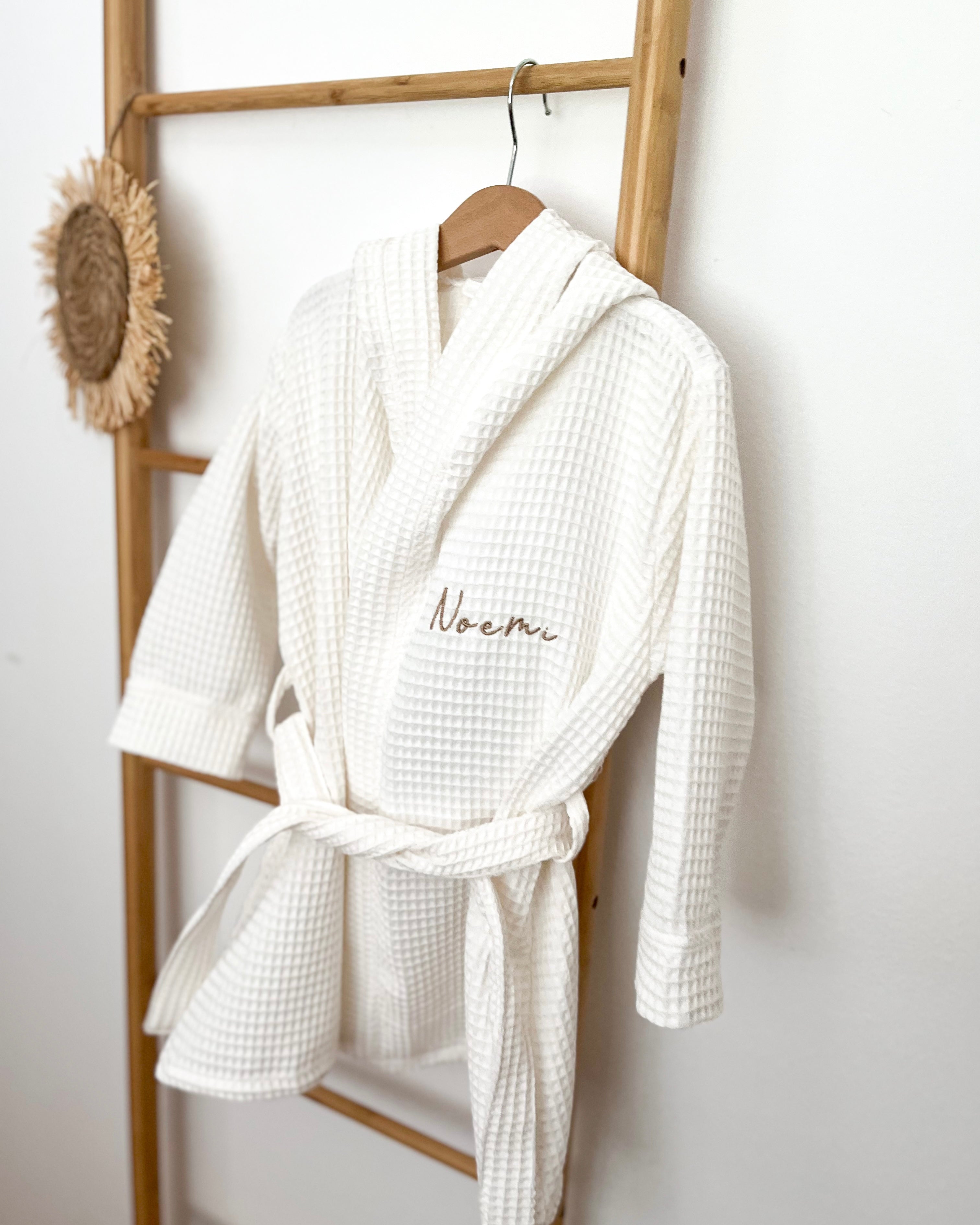 Otroški kopalni plašč z MEDO ušeski - več barv