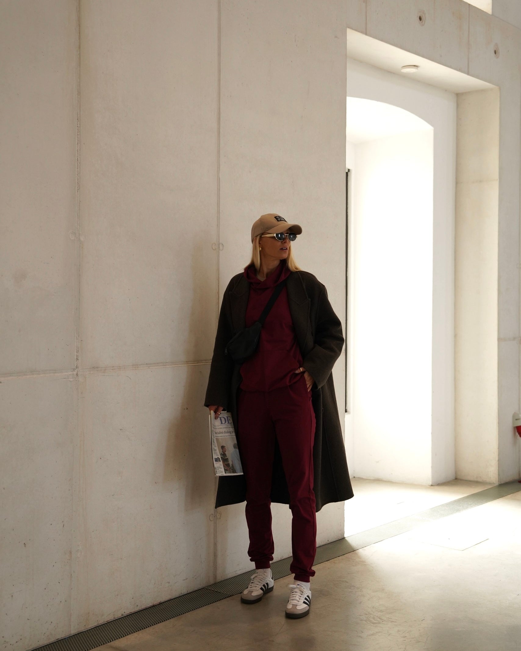 BURGUNDY ženski hoodie