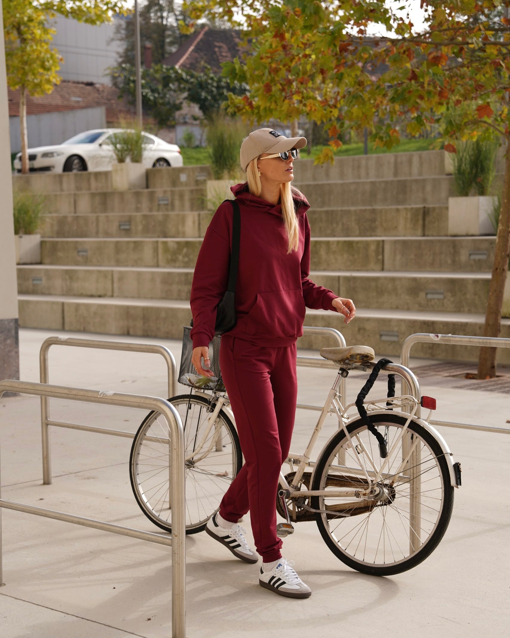 BURGUNDY ženski hoodie