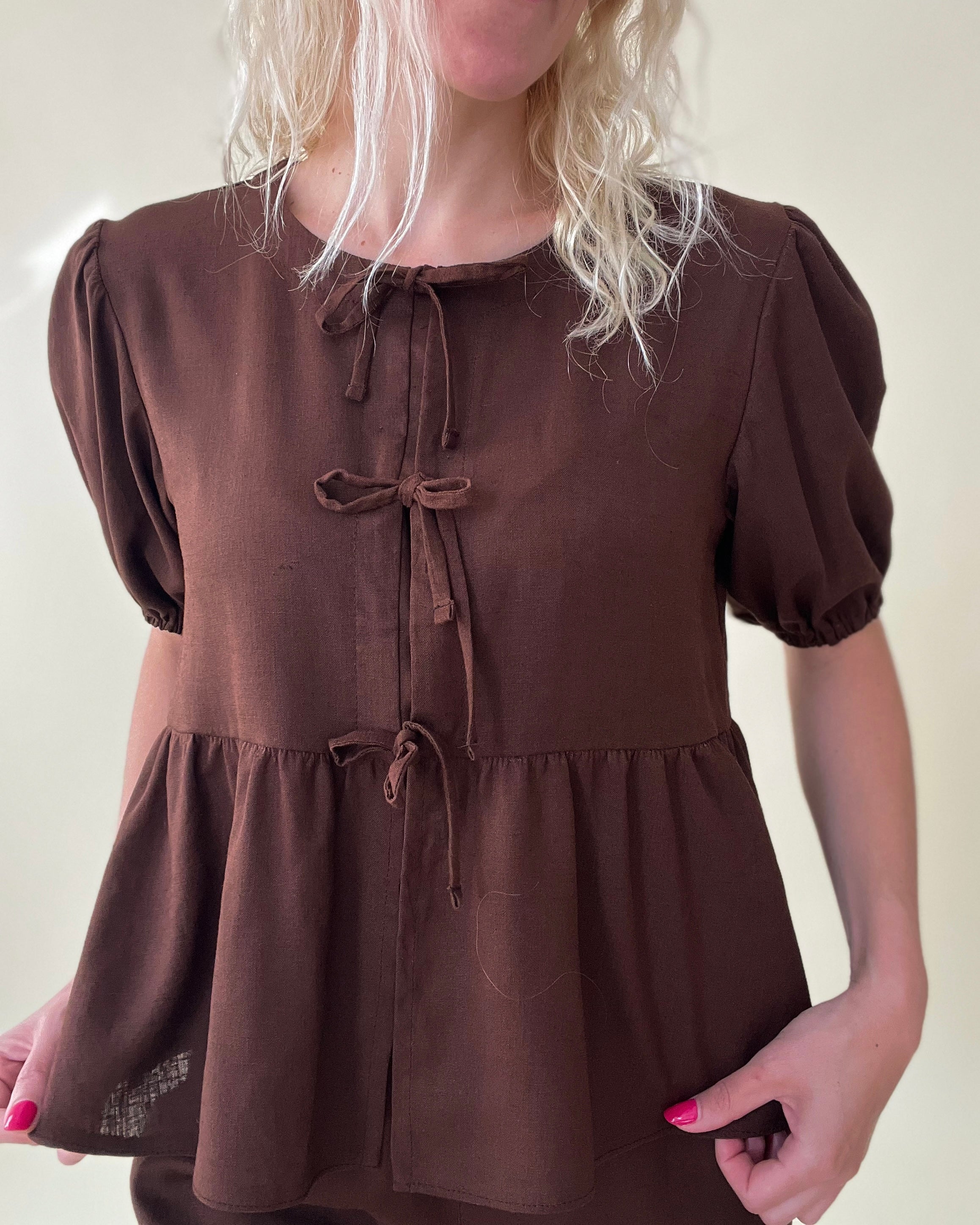 Softly me - viskoza & lan top s pentljicami (chocolate)