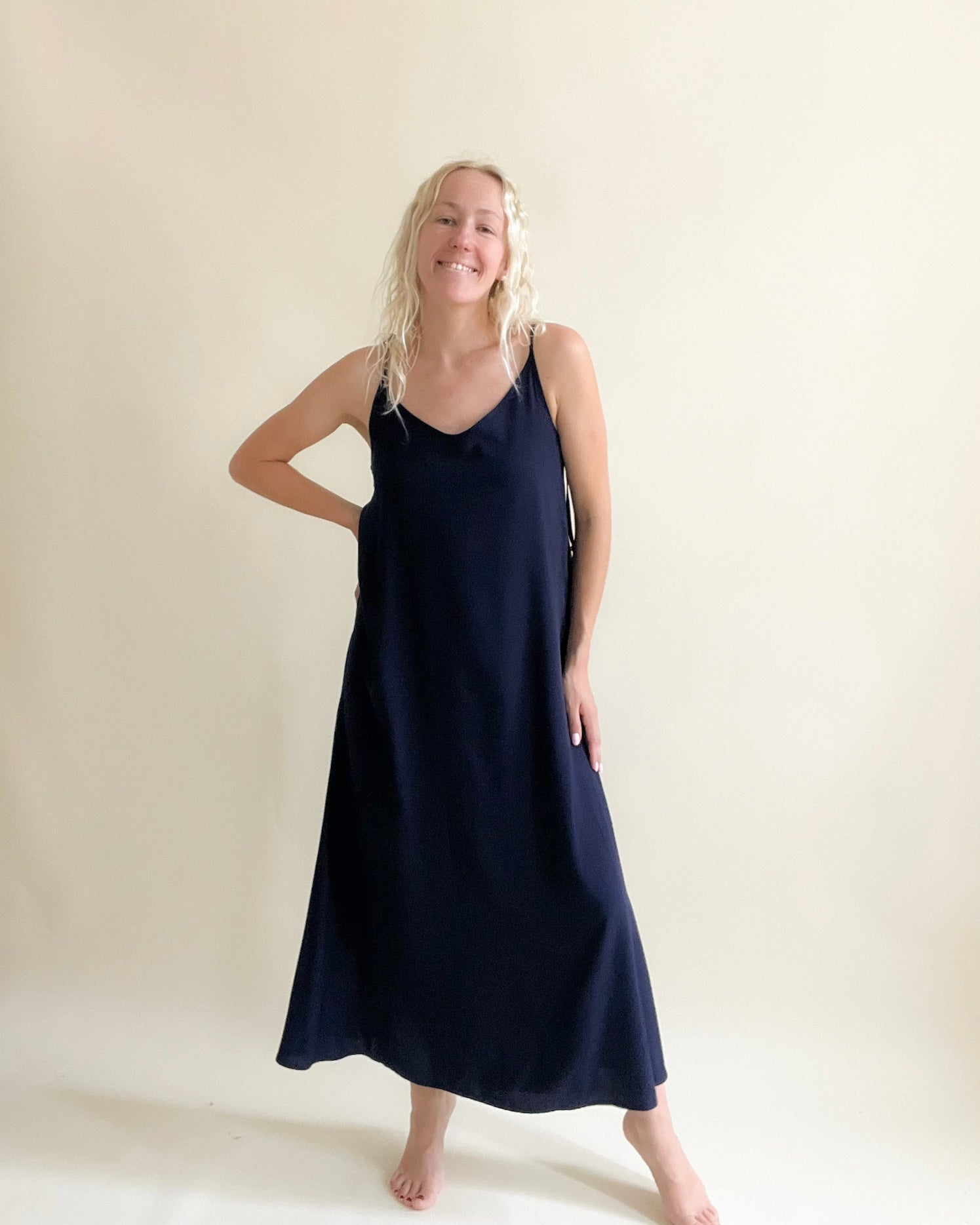 Starlight me - viskozna obleka (navy)